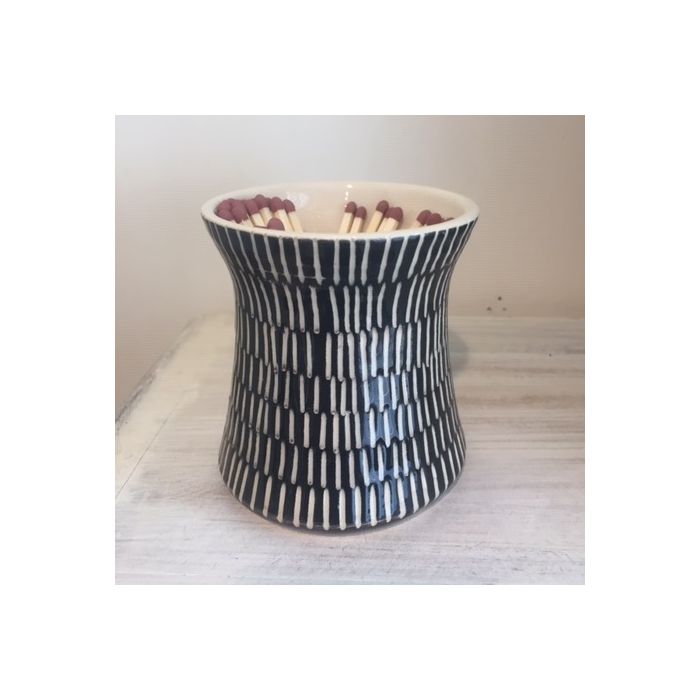 Lorna Clay Match Pot with Matches in black
